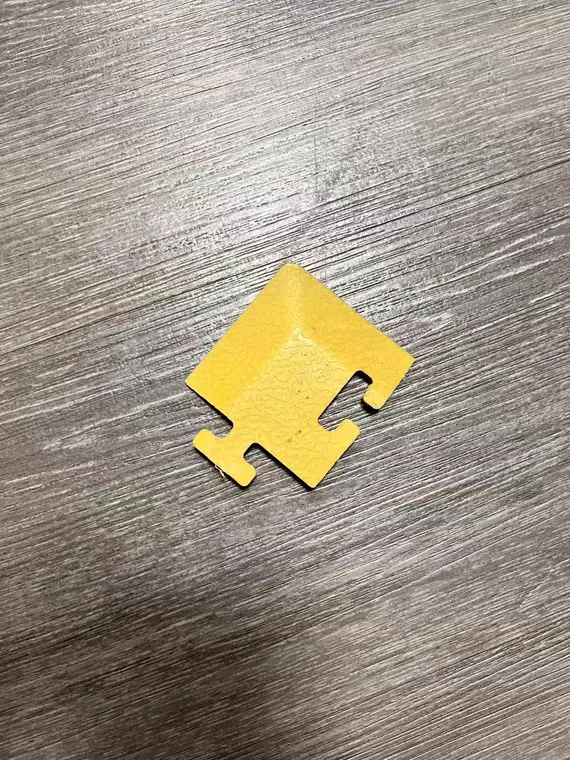 明扣转角件